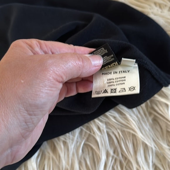 Authentic Fendi tank top size medium size 46 - Picture 8 of 8